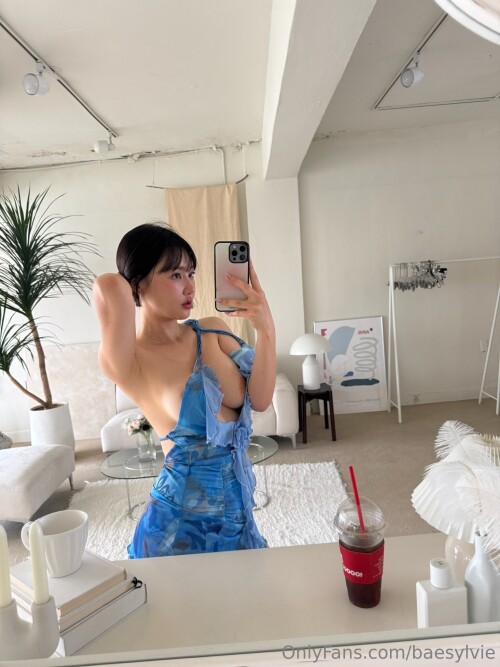 Baesylvie | Sylvia Choi Nude Leaked Onlyfans Photo