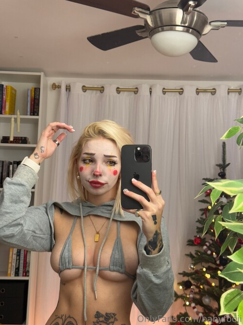 babyfooji / peachtot Nude Leaked Onlyfans Photo