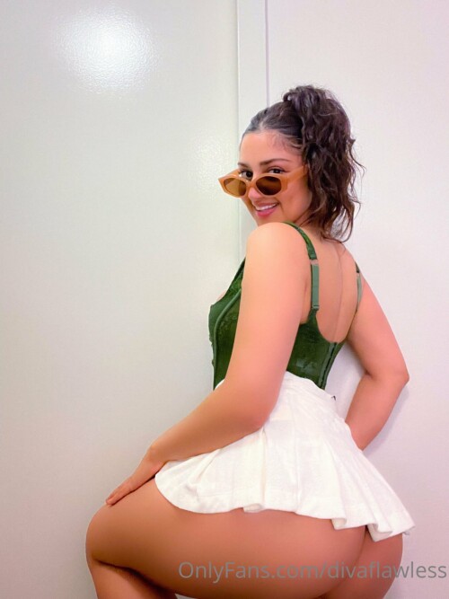 Divaflawless Nude Leaked Onlyfans Photo Divaflawless Nude Leaked Onlyfans Photo