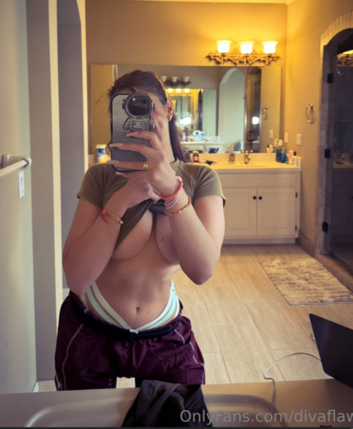 Divaflawless Nude Leaked Onlyfans Photo Divaflawless Nude Leaked Onlyfans Photo