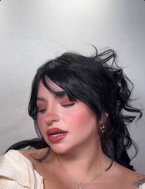 Marianyyaa / Marian y YA! / Marian Corrales Nude Leaked Onlyfans Photo