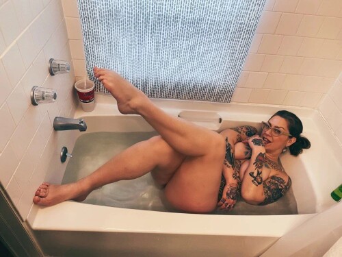 Danielle Colby Nude Leaked Onlyfans Photo Danielle Colby Nude Leaked Onlyfans Photo