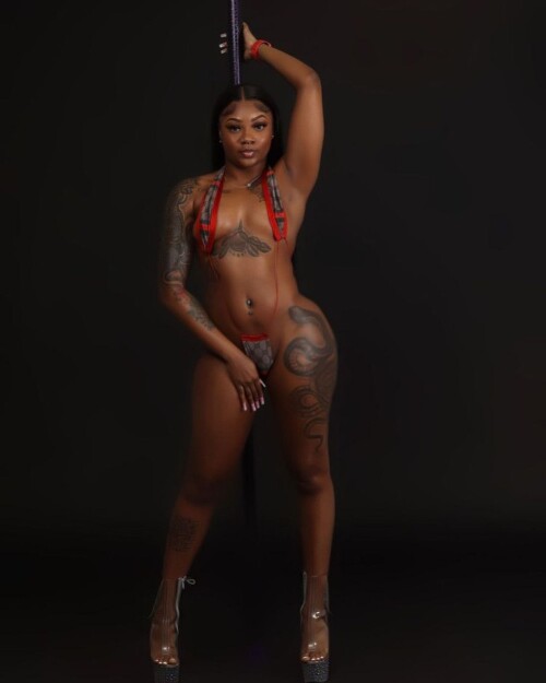Riiah.Rosae Nude Leaked Onlyfans Photo Riiah.Rosae Nude Leaked Onlyfans Photo
