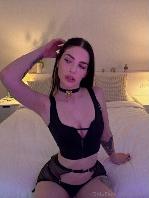 Reislin Nude Leaked Onlyfans Photo Reislin Nude Leaked Onlyfans Photo
