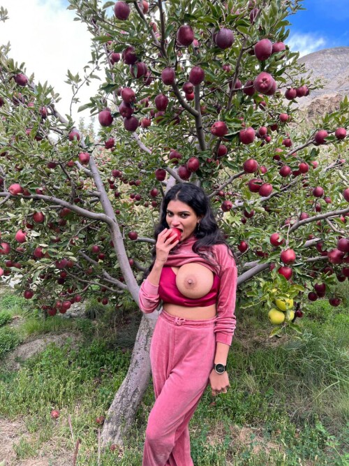 Resmi R Nair Nude Leaked Onlyfans Photo Resmi R Nair Nude Leaked Onlyfans Photo