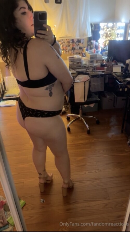 FandomReactions Nude Leaked Onlyfans Photo FandomReactions Nude Leaked Onlyfans Photo