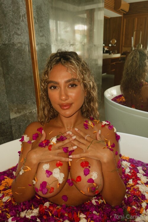 Toni Camille Nude Leaked Onlyfans Photo