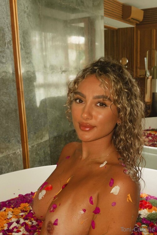 Toni Camille Nude Leaked Onlyfans Photo