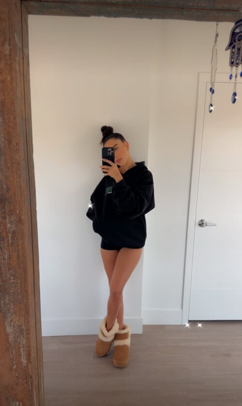 Gigi Papasavvas Nude Leaked Onlyfans Photo Gigi Papasavvas Nude Leaked Onlyfans Photo