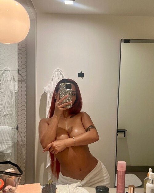 Ashley Vee / MsAshleyVee Nude Leaked Onlyfans Photo Ashley Vee / MsAshleyVee Nude Leaked Onlyfans Photo