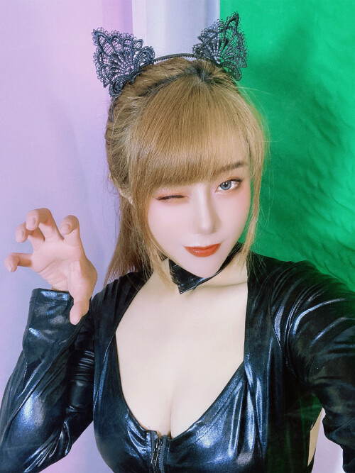 Uying / Yui ASMR Nude Leaked Onlyfans Photo Uying / Yui ASMR Nude Leaked Onlyfans Photo