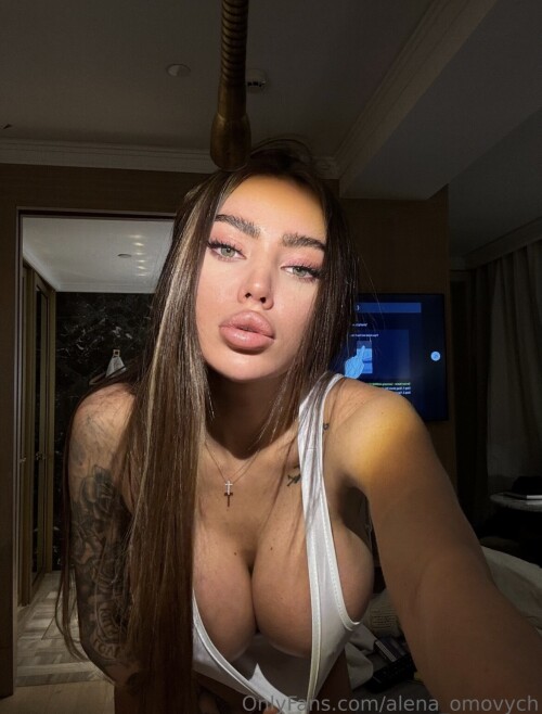 Alena Omovych Nude Leaked Onlyfans Photo