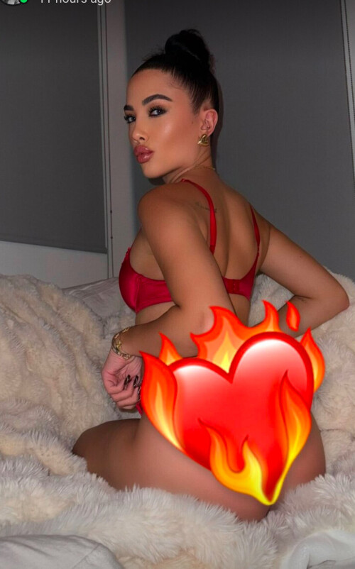 Gigi Papasavvas Nude Leaked Onlyfans Photo Gigi Papasavvas Nude Leaked Onlyfans Photo