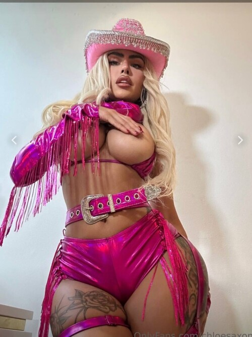 Chloe Saxon Nude Leaked Onlyfans Photo Chloe Saxon Nude Leaked Onlyfans Photo