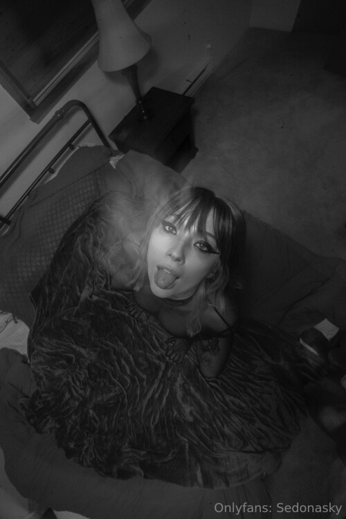 Sedona Sky / Sedonaskyxoxo Nude Leaked Onlyfans Photo