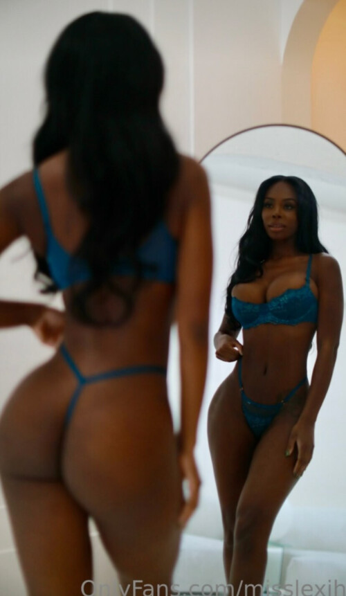 Lexi Hart | Lexxie Marie Nude Leaked Onlyfans Photo Lexi Hart | Lexxie Marie Nude Leaked Onlyfans Photo