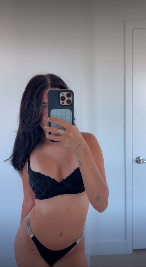 Gigi Papasavvas Nude Leaked Onlyfans Photo Gigi Papasavvas Nude Leaked Onlyfans Photo