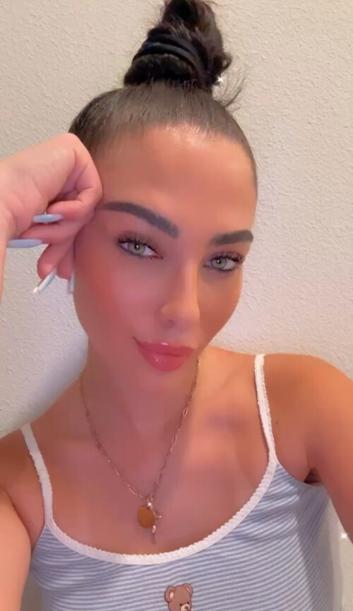 Gigi Papasavvas Nude Leaked Onlyfans Photo Gigi Papasavvas Nude Leaked Onlyfans Photo