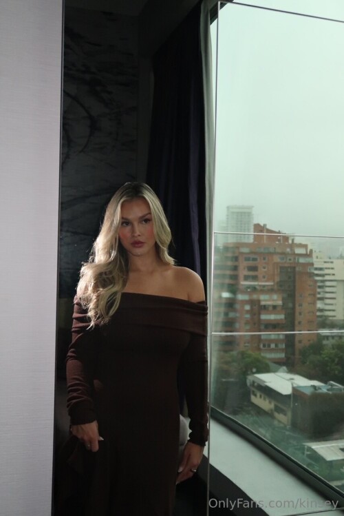 Kinsey Wolanski Nude Leaked Onlyfans Photo Kinsey Wolanski Nude Leaked Onlyfans Photo