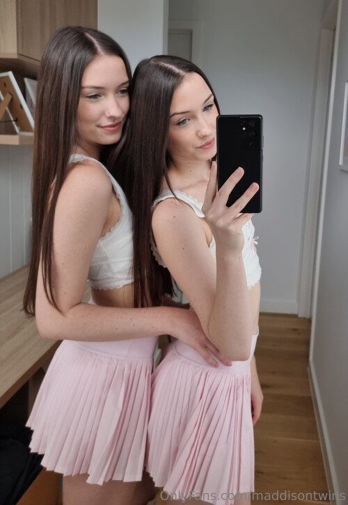 The Maddison Twins Nude Leaked Onlyfans Photo The Maddison Twins Nude Leaked Onlyfans Photo