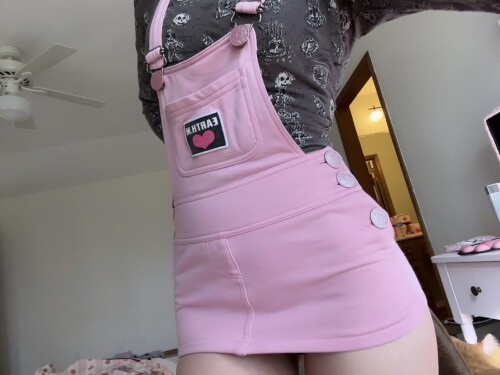 ItsNotDatSrs | Notdatsrs | liz | lilredvlvt Nude Leaked Onlyfans Photo ItsNotDatSrs | Notdatsrs | liz | lilredvlvt Nude Leaked Onlyfans Photo