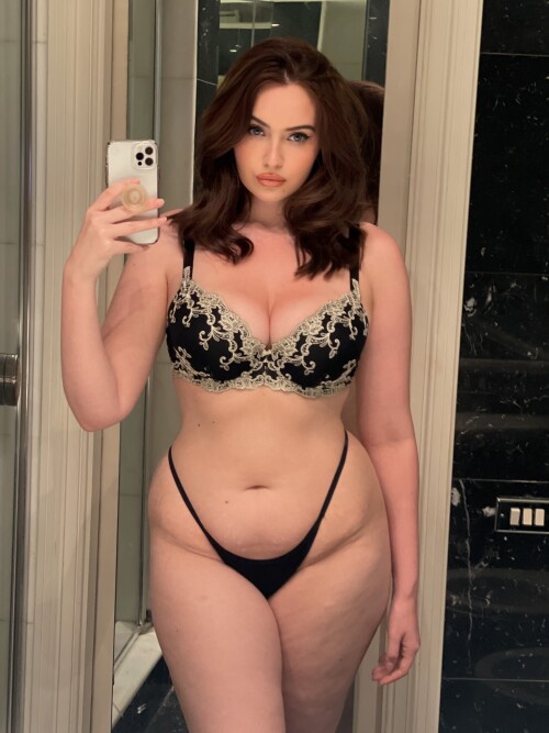 Erinmhk Nude Leaked Onlyfans Photo Erinmhk Nude Leaked Onlyfans Photo