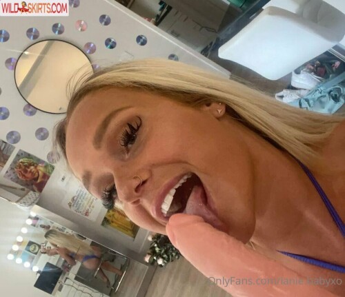 Lexie Wilcox & Lanie Wilcox / xoxolexie & xoxolanie Nude Leaked Onlyfans Photo
