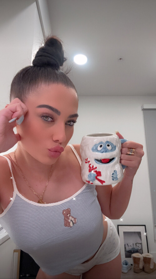 Gigi Papasavvas Nude Leaked Onlyfans Photo Gigi Papasavvas Nude Leaked Onlyfans Photo