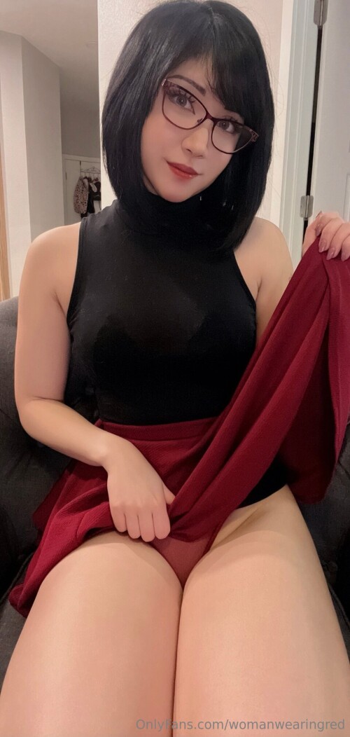 womanwearingred / Buffbunnymika / Buffbunbun Nude Leaked Onlyfans Photo
