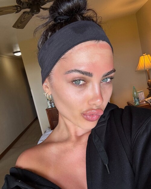 Gigi Papasavvas Nude Leaked Onlyfans Photo Gigi Papasavvas Nude Leaked Onlyfans Photo