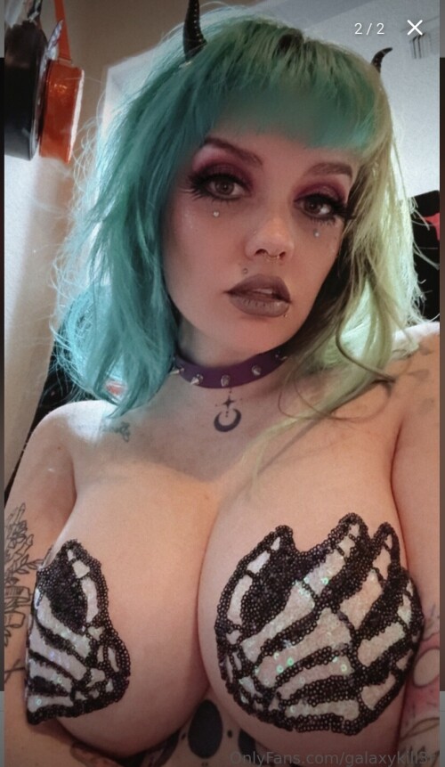 happilyeverawful / galaxykill3r Nude Leaked Onlyfans Photo happilyeverawful / galaxykill3r Nude Leaked Onlyfans Photo