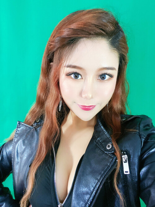 Uying / Yui ASMR Nude Leaked Onlyfans Photo Uying / Yui ASMR Nude Leaked Onlyfans Photo