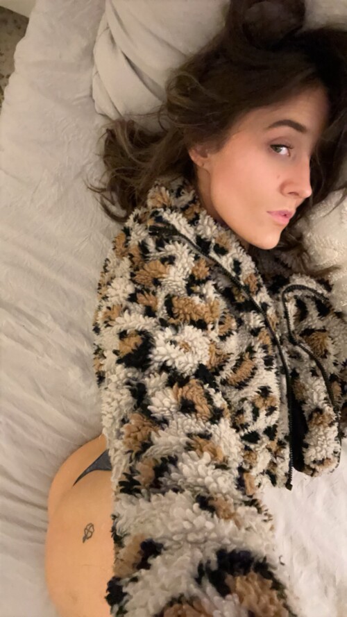 Nikki_444 Nude Leaked Onlyfans Photo Nikki_444 Nude Leaked Onlyfans Photo