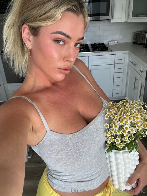 Jadelynmusic | Jadelyn Breier Nude Leaked Onlyfans Photo Jadelynmusic | Jadelyn Breier Nude Leaked Onlyfans Photo