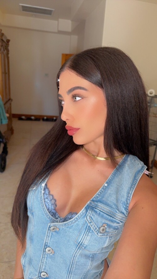 Gigi Papasavvas Nude Leaked Onlyfans Photo Gigi Papasavvas Nude Leaked Onlyfans Photo