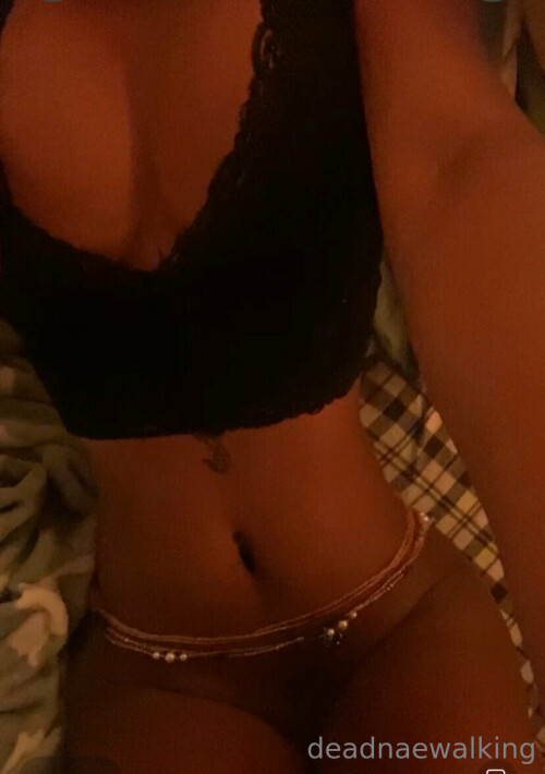 deadnaewalking Nude Leaked Onlyfans Photo