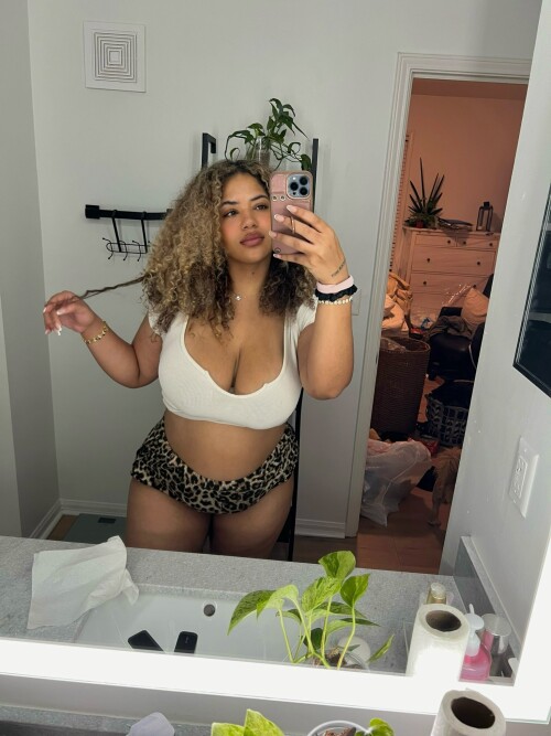 Chaoticwithak Nude Leaked Onlyfans Photo Chaoticwithak Nude Leaked Onlyfans Photo
