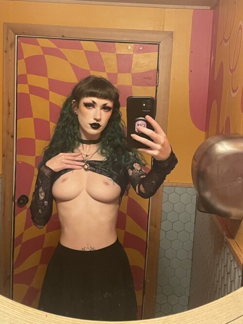 Elaraelias Nude Leaked Onlyfans Photo Elaraelias Nude Leaked Onlyfans Photo