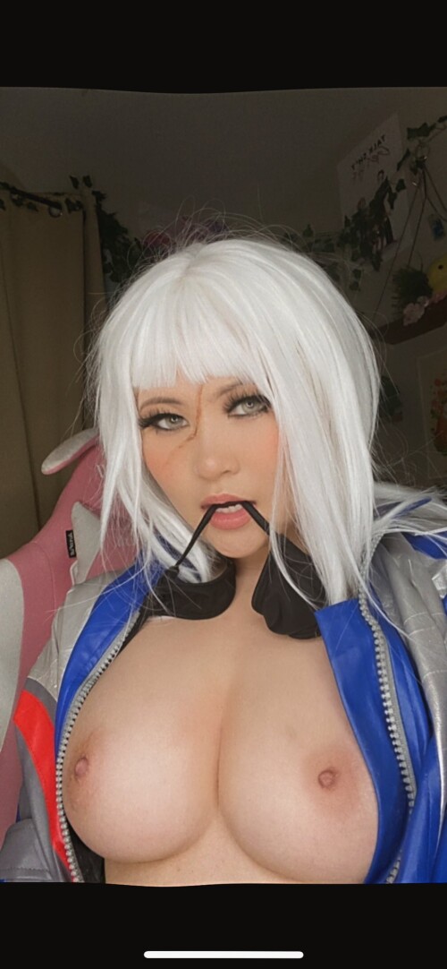 Taigateatime / petkittykiriko Nude Leaked Onlyfans Photo