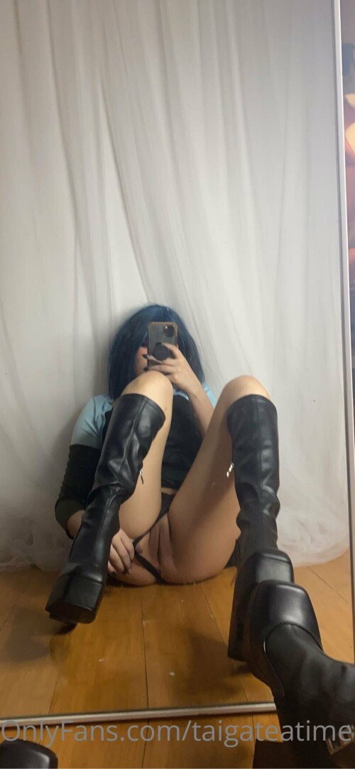Taigateatime / petkittykiriko Nude Leaked Onlyfans Photo