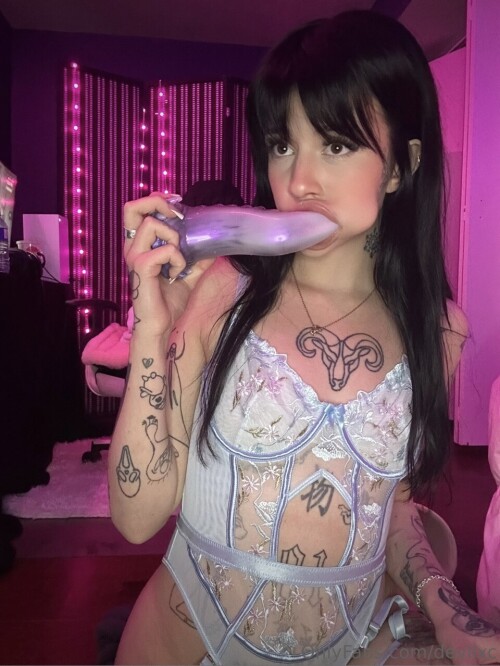little.xc / Little Devil Princess / @devilxc / abimartixo / Abigail Martin Nude Leaked Onlyfans Photo