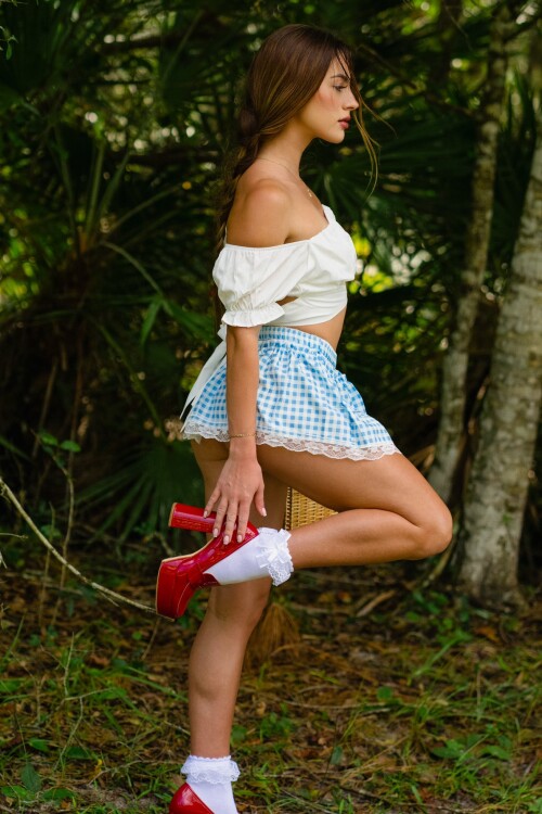 Gracie Valentino | Glitterati Nude Leaked Onlyfans Photo Gracie Valentino | Glitterati Nude Leaked Onlyfans Photo