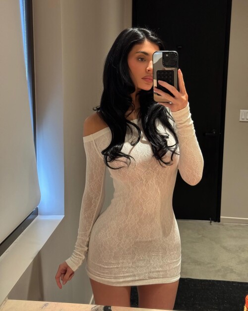 Kylie Jenner Photo 4