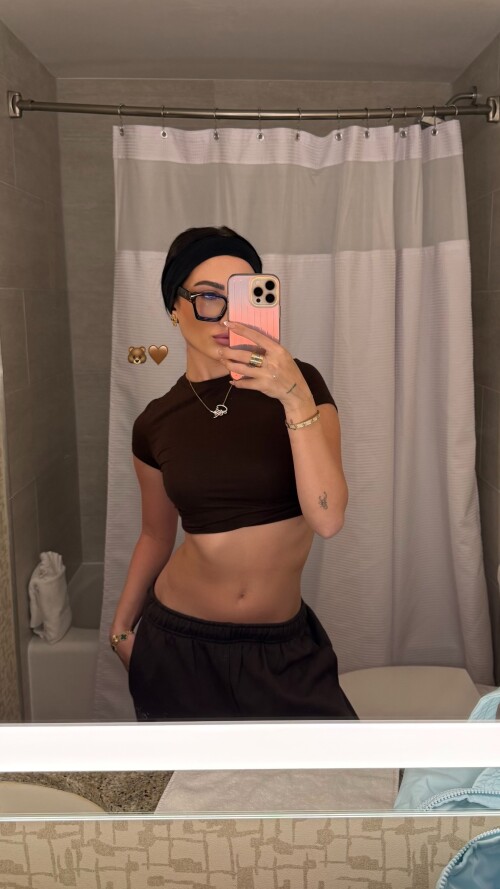 Gigi Papasavvas Nude Leaked Onlyfans Photo Gigi Papasavvas Nude Leaked Onlyfans Photo