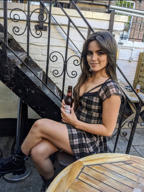 Littleleah100 Nude Leaked Onlyfans Photo