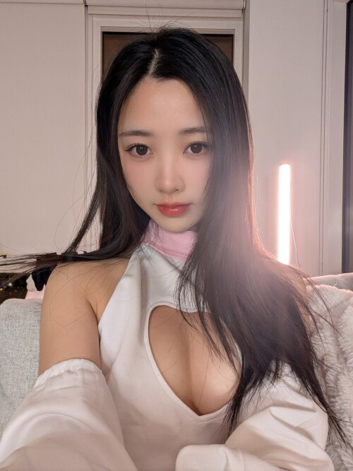 dear.chuu Nude Leaked Onlyfans Photo dear.chuu Nude Leaked Onlyfans Photo