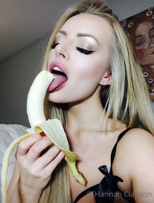 Hannah Claydon Nude Leaked Onlyfans Photo Hannah Claydon Nude Leaked Onlyfans Photo