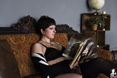 Latexbunnii/Sage/Grungenmetal Nude Leaked Onlyfans Photo