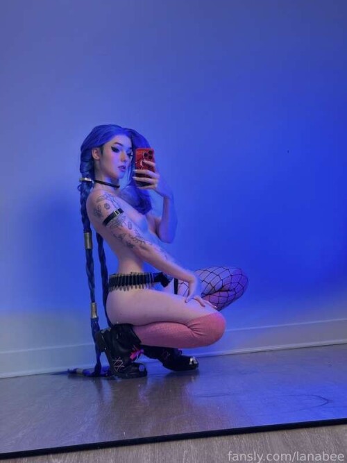 Lana Bee (@lanabeexo) Nude Leaked Onlyfans Photo Lana Bee (@lanabeexo) Nude Leaked Onlyfans Photo