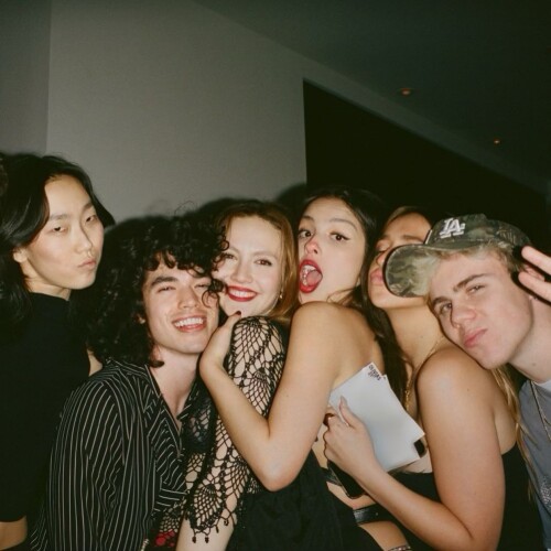 Iris-Apatow-28a8d6b193fd4e097.md.jpg